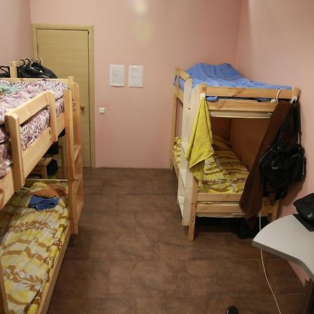 Hostel Fishka Kiev Luaran gambar
